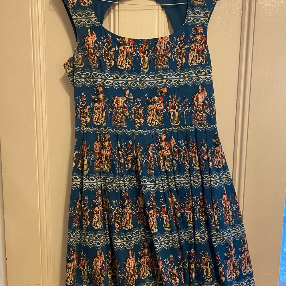 Blue folk Pattern Sleeveless Dress
